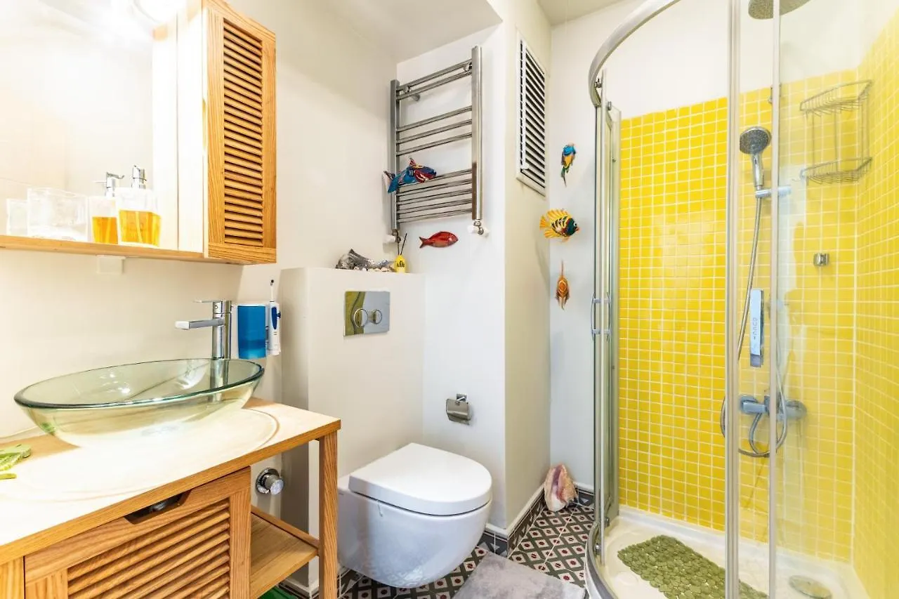Ferienwohnung Elegant Flat W Terrace 15 Min To Galata Tower Istanbul Apartment
